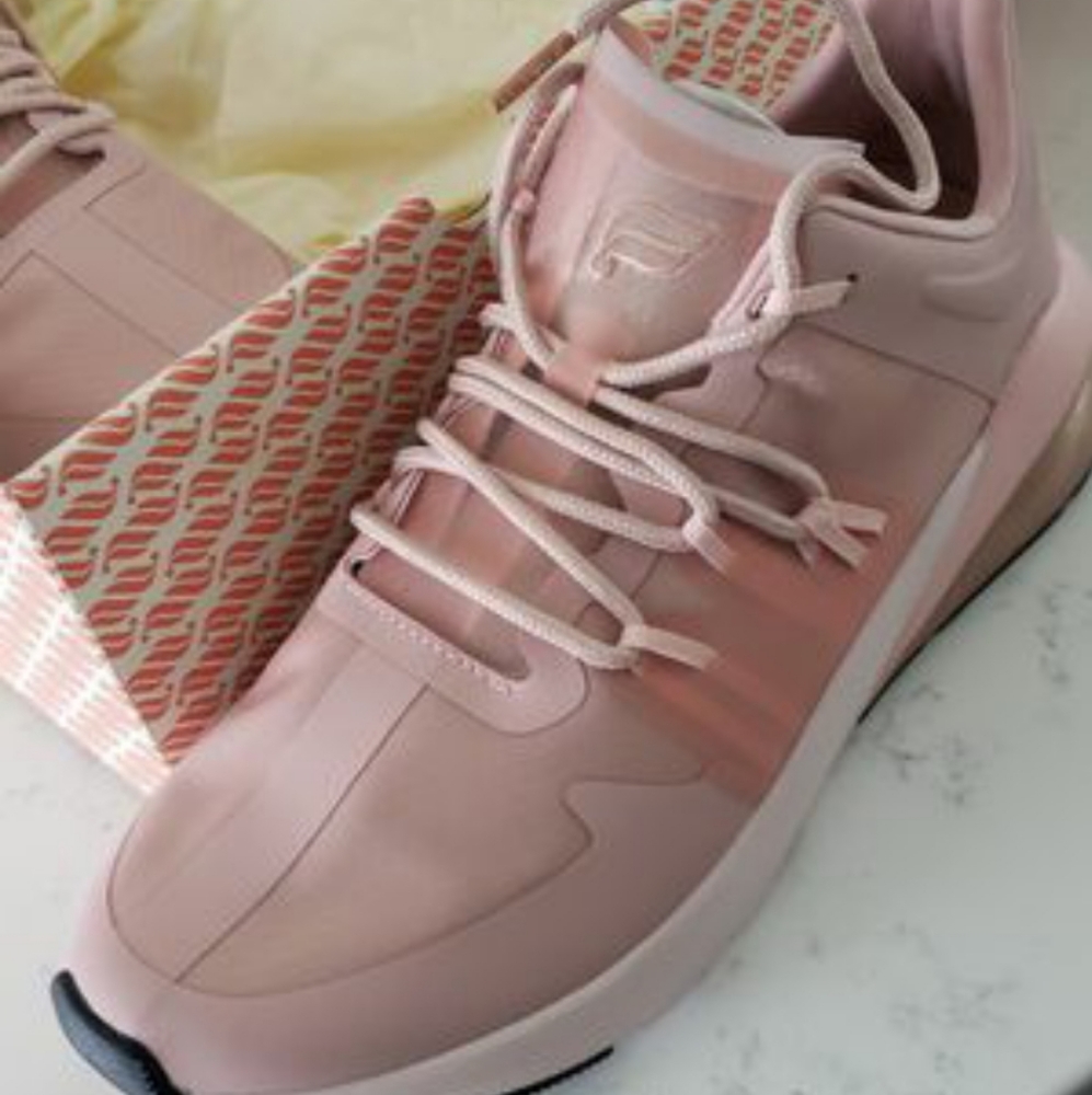 Flabetics - Pink Sneakers